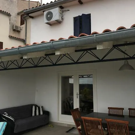 Сasa de vacaciones Casa Montona,